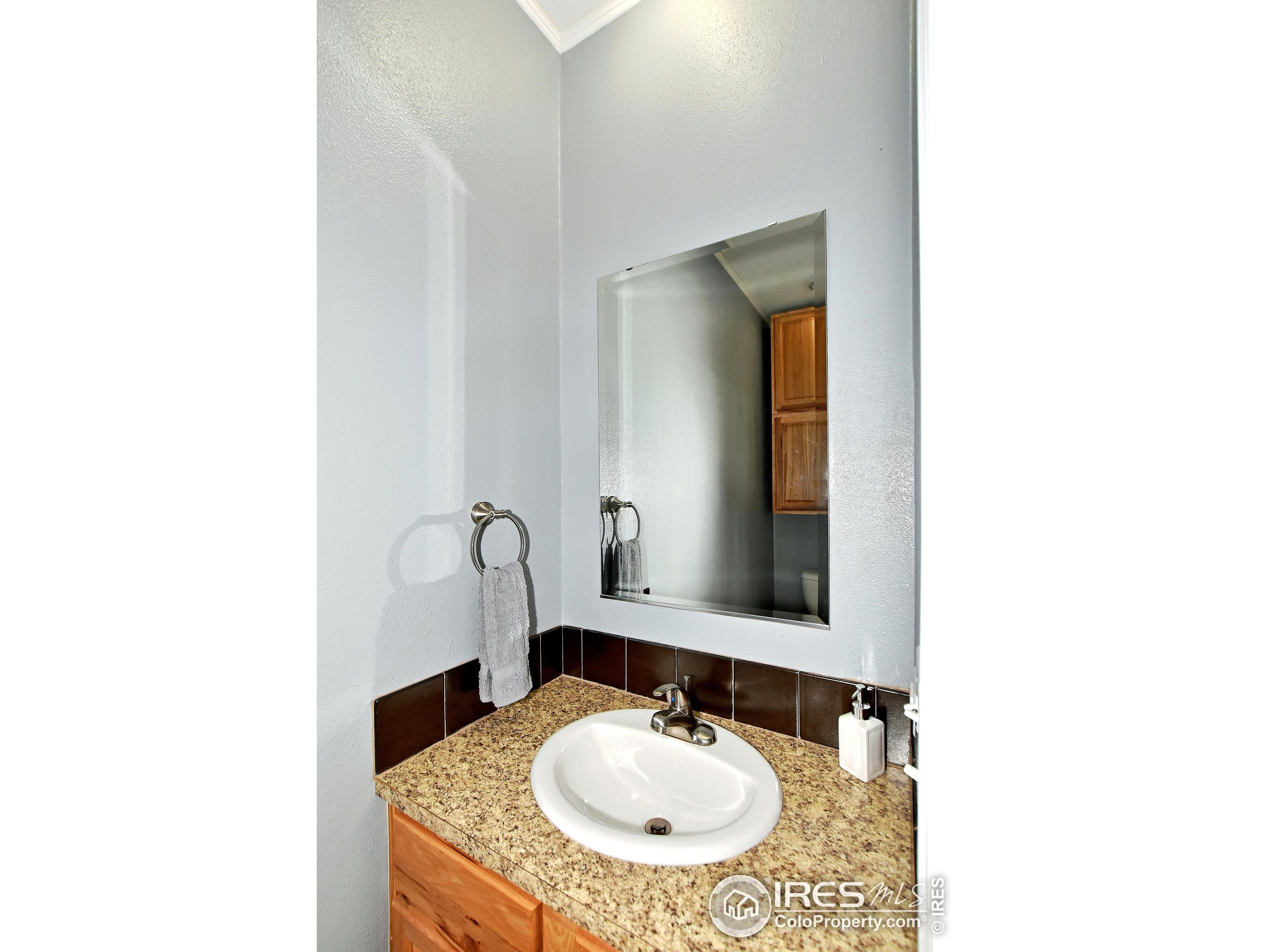 754 E Highway Berthoud, CO 80513 - Photo 20 of 37