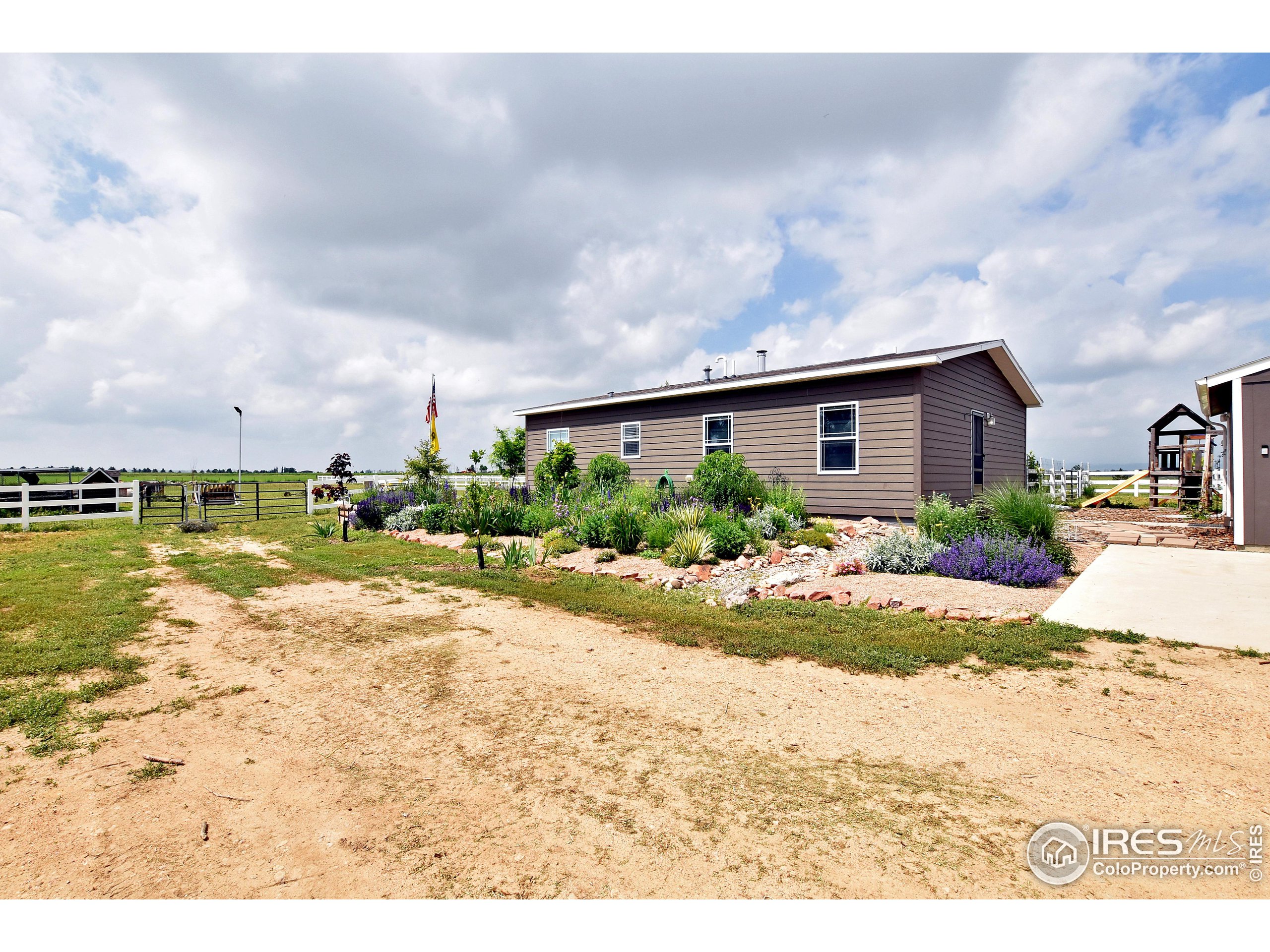 754 E Highway Berthoud, CO 80513 - Photo 5 of 37