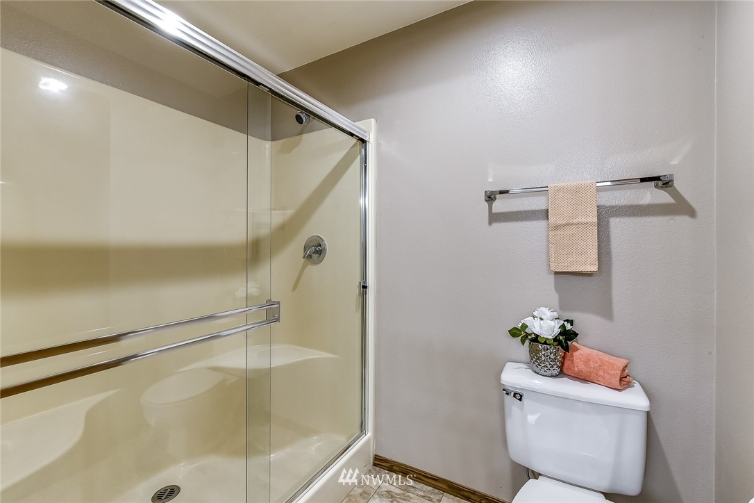 1416 231st Street Southeast Bothell, WA 98021 - Photo 20 of 26
