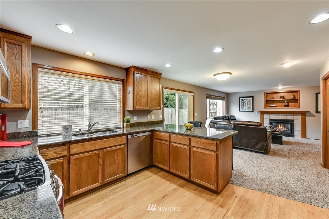 1416 231st Street Southeast Bothell, WA 98021 - Photo 8 of 26