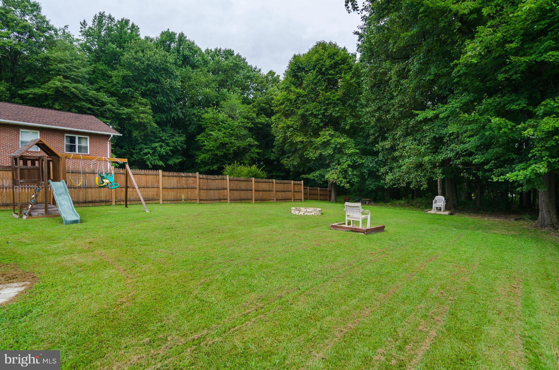 8222 Philadelphia Road Baltimore, MD 21237 - Photo 26 of 30 Exterior (Rear)