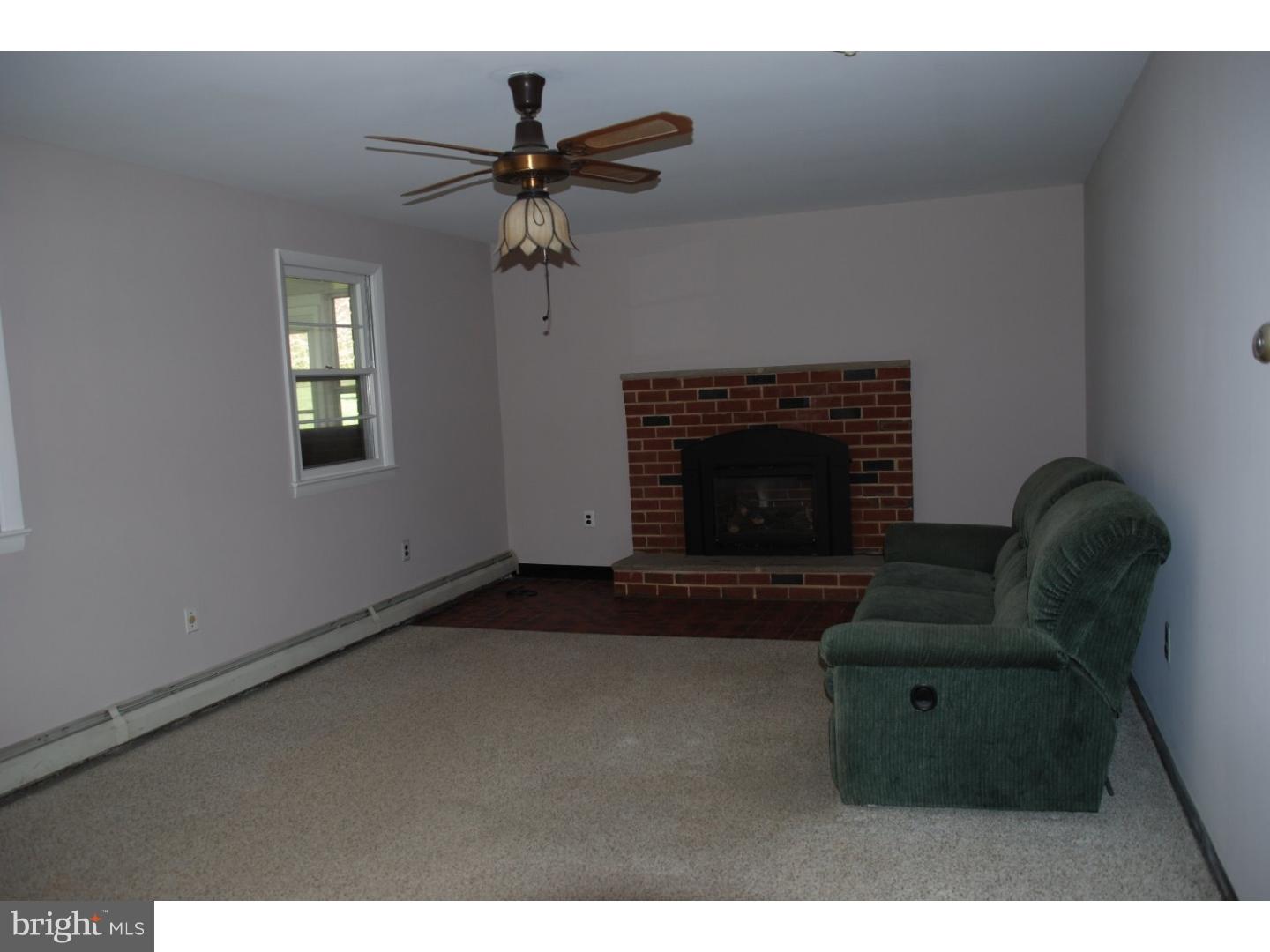 705 South Chester Road West Chester, PA 19382 - Photo 8 of 22 Family Room