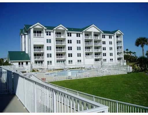 $1,199,000 | 2700 Ocean Drive, Unit 102, Vero Beach, FL 32963