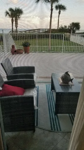 $1,199,000 | 2700 Ocean Drive, Unit 102, Vero Beach, FL 32963