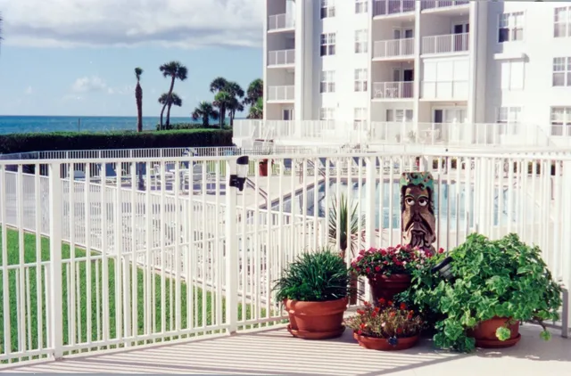 $1,199,000 | 2700 Ocean Drive, Unit 102, Vero Beach, FL 32963