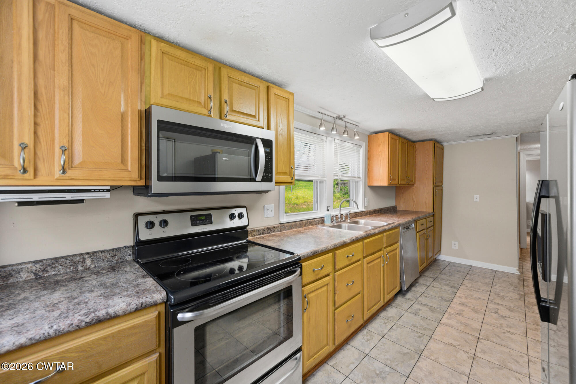 313 Knox Street Huntingdon, TN 38344 - Photo 8 of 30 NZ9_4798