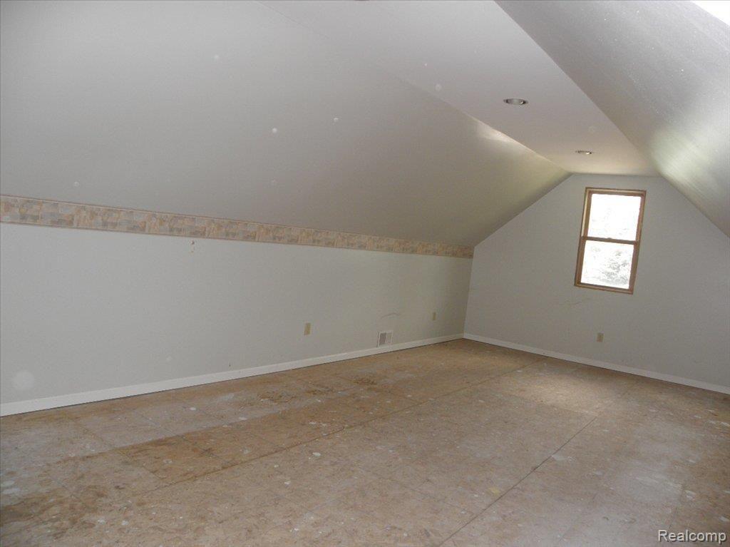 3929 Dunning Road Rochester, MI 48309 - Photo 6 of 11 BEDROOM2