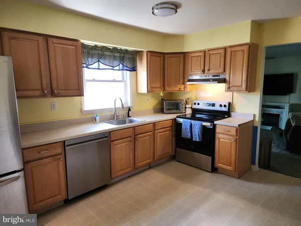 $399,900 | 115 Layton Drive, New Castle, DE 19720
