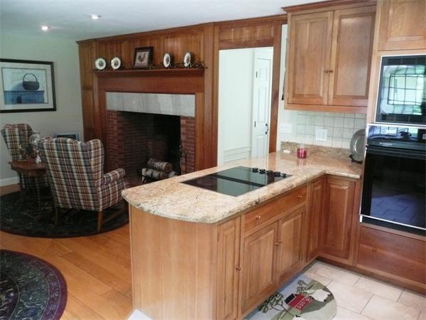 191 Spring Street Shrewsbury, MA 01545 - Photo 14 of 30 Gallery Image 14