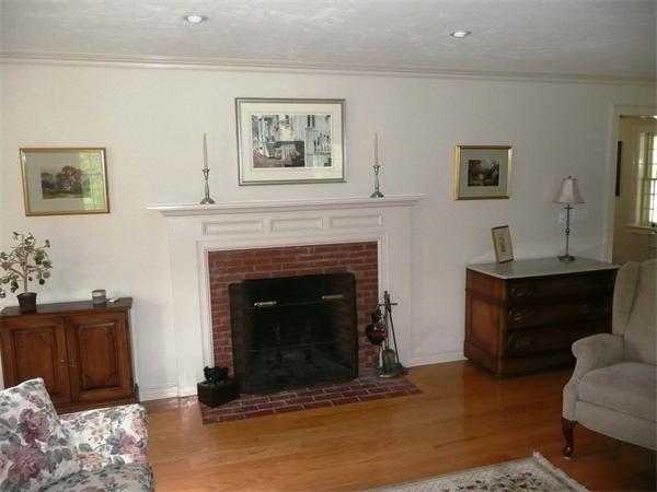 191 Spring Street Shrewsbury, MA 01545 - Photo 19 of 30 Gallery Image 19