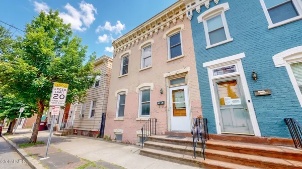 $70,000 | 3117 6th Avenue, Troy, NY 12180