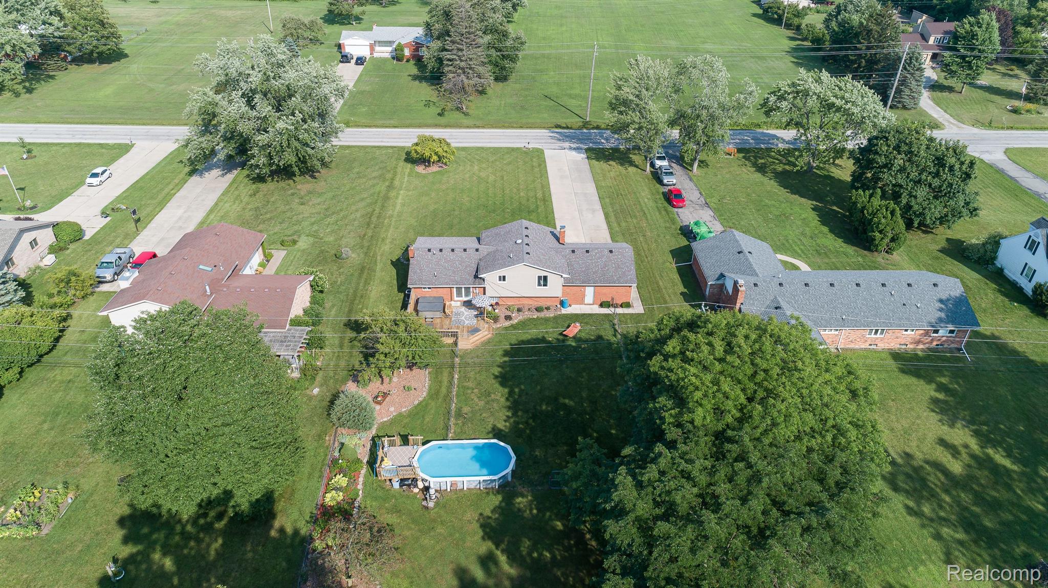1233 North Raisinville Road Monroe, MI 48162 - Photo 23 of 49 Gallery Image 23