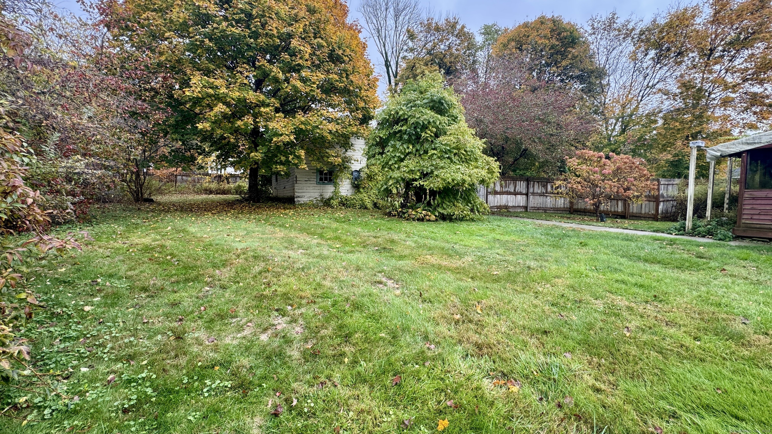 462 Norwich Road Plainfield, CT 06374 - Photo 23 of 23 a view of a tree in front of a house