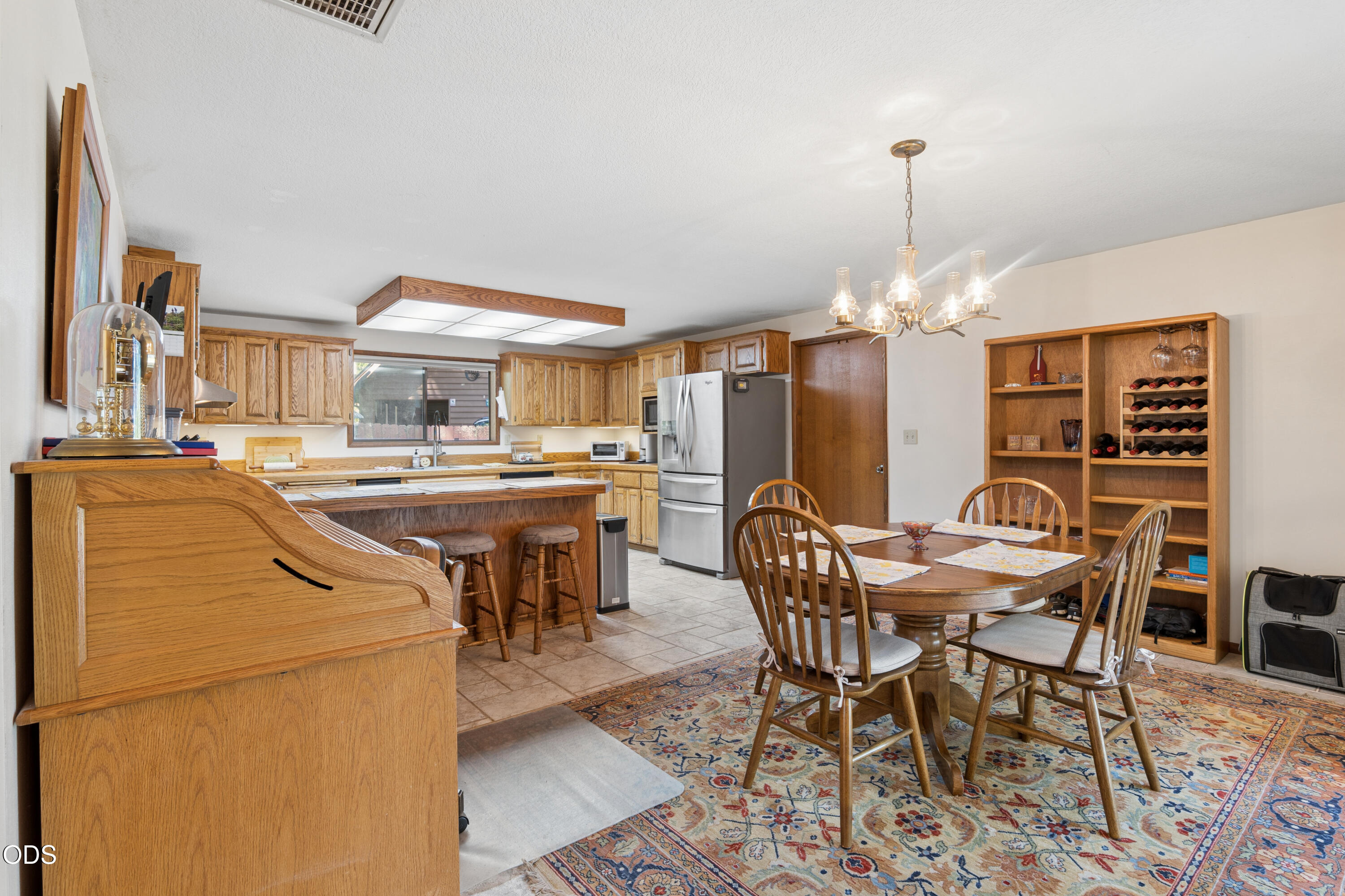 1853 Ridge Water Drive Sutherlin, OR 97479 - Photo 10 of 27 9