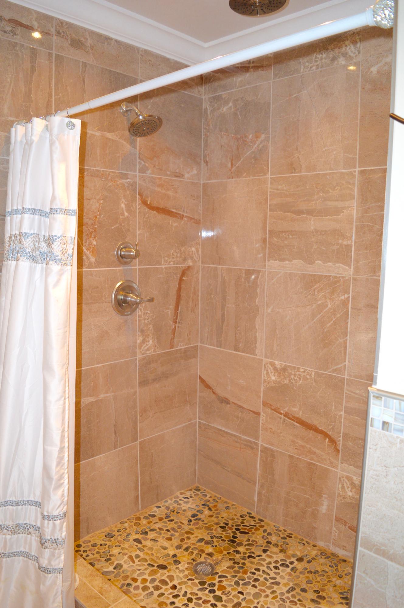 374 Northwest 12th Avenue Boca Raton, FL 33486 - Photo 20 of 37 master bath