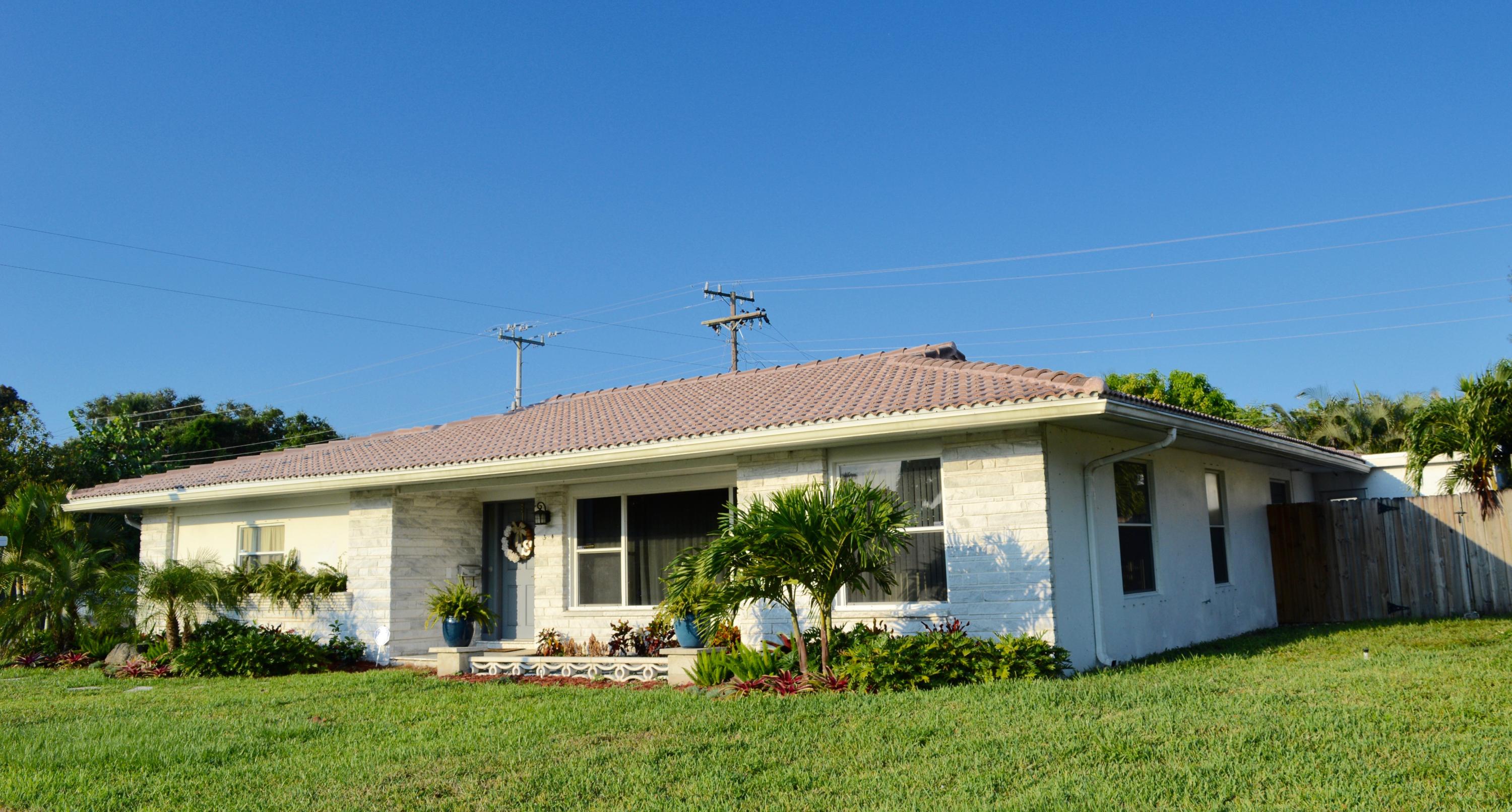 374 Northwest 12th Avenue Boca Raton, FL 33486 - Photo 2 of 37 exterior
