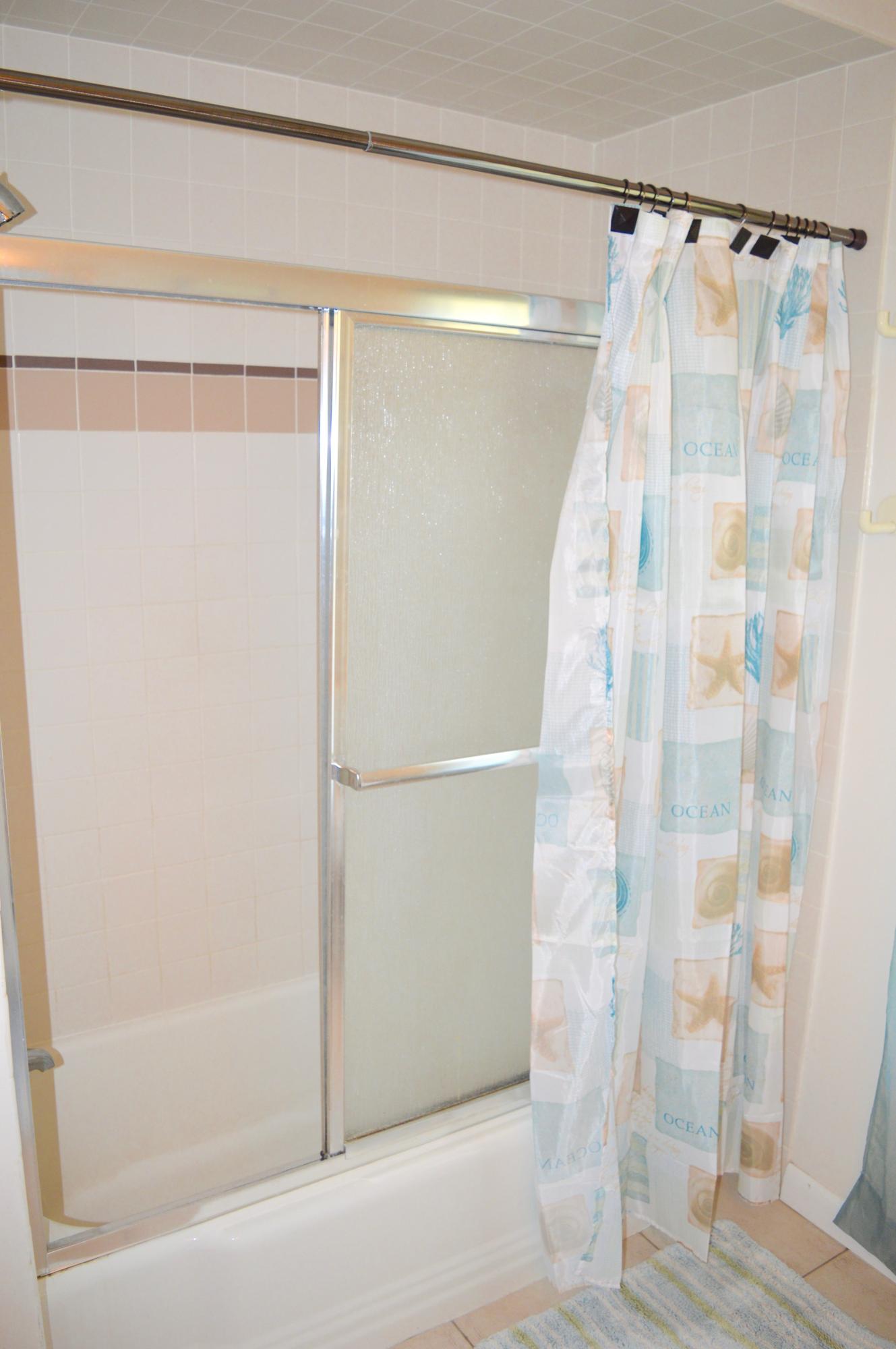 374 Northwest 12th Avenue Boca Raton, FL 33486 - Photo 26 of 37 bathroom 2