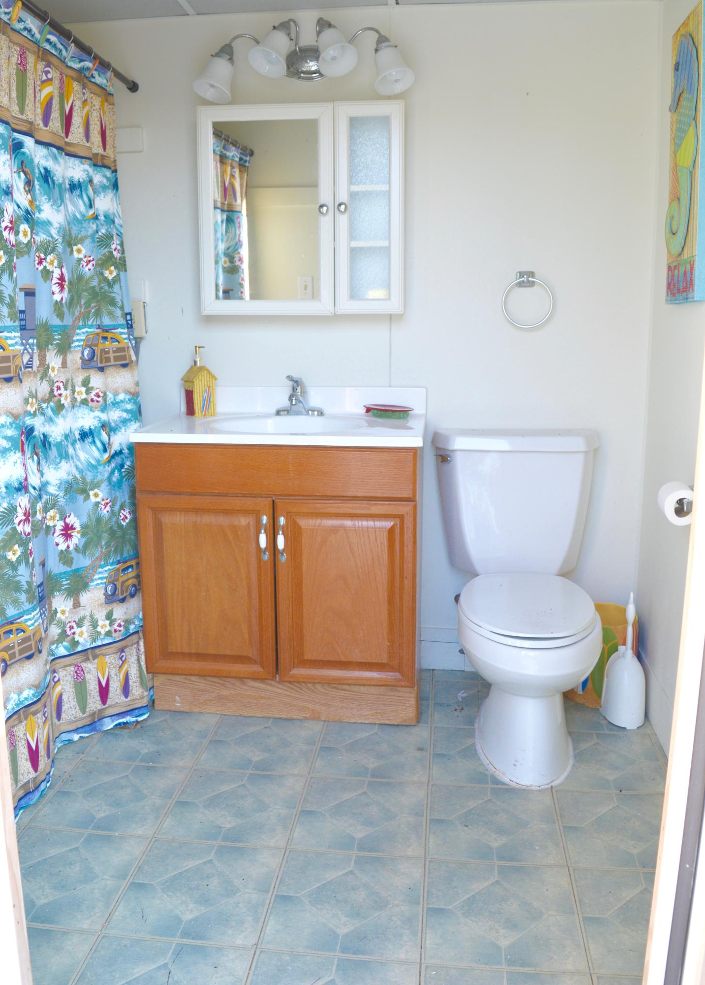 374 Northwest 12th Avenue Boca Raton, FL 33486 - Photo 27 of 37 "cabana bath" located by pool