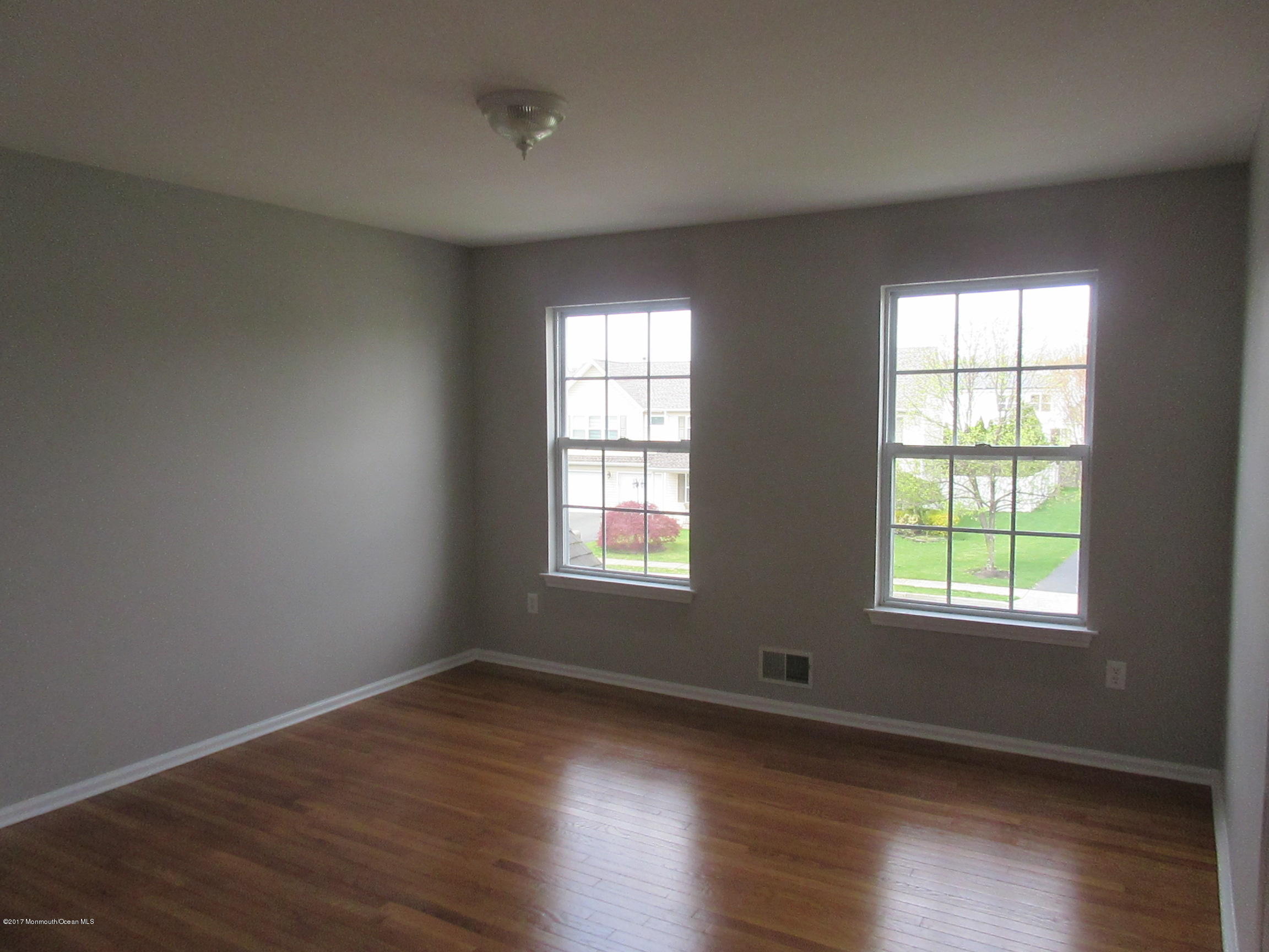 77 West Shenendoah Road Howell, NJ 07731 - Photo 22 of 35 IMG_1126