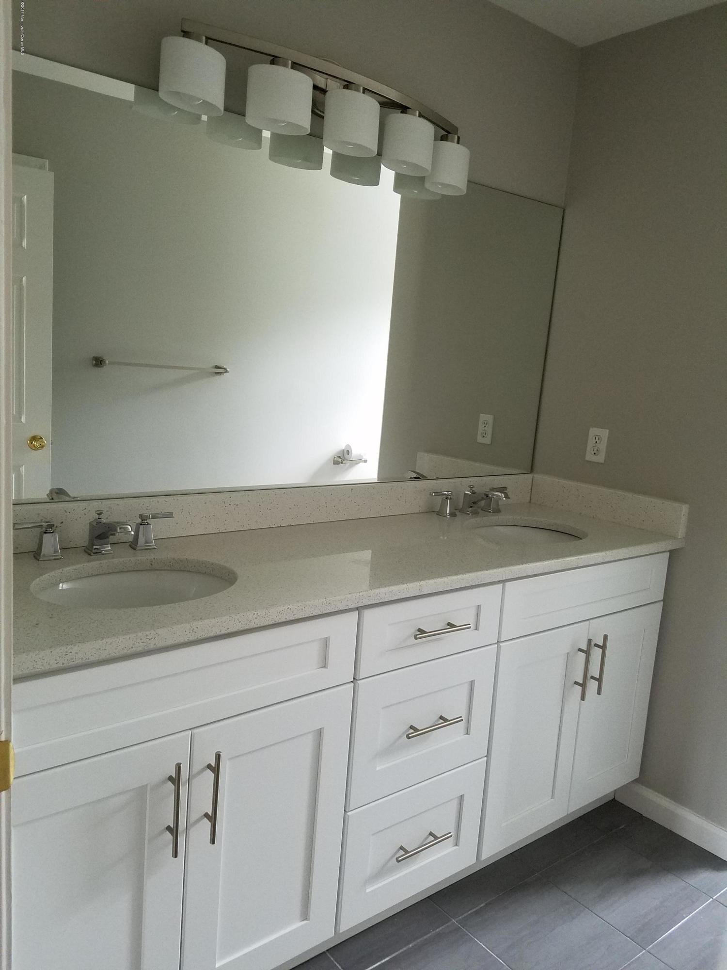 77 West Shenendoah Road Howell, NJ 07731 - Photo 24 of 35 20170614_095709