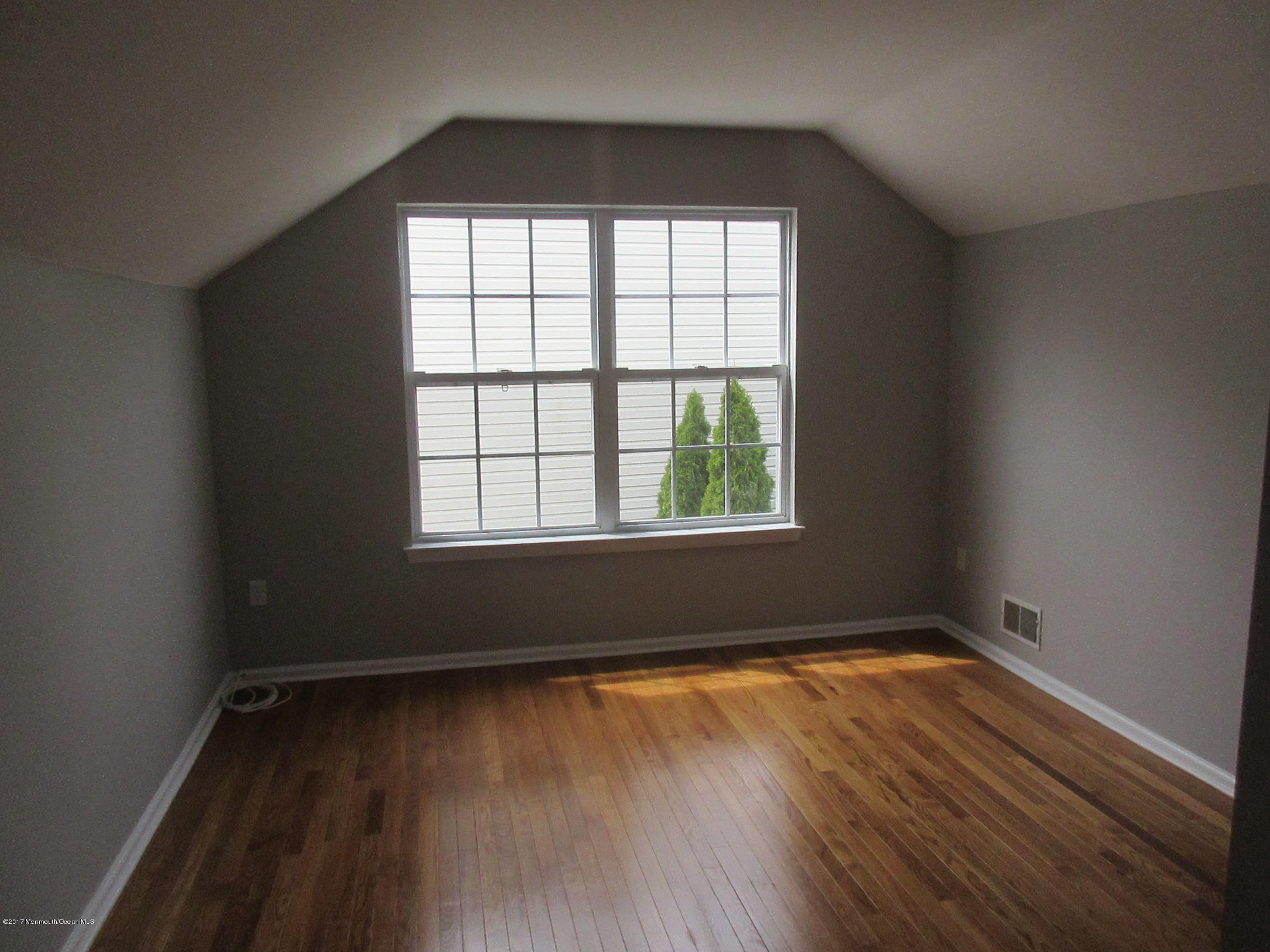 77 West Shenendoah Road Howell, NJ 07731 - Photo 26 of 35 IMG_1129