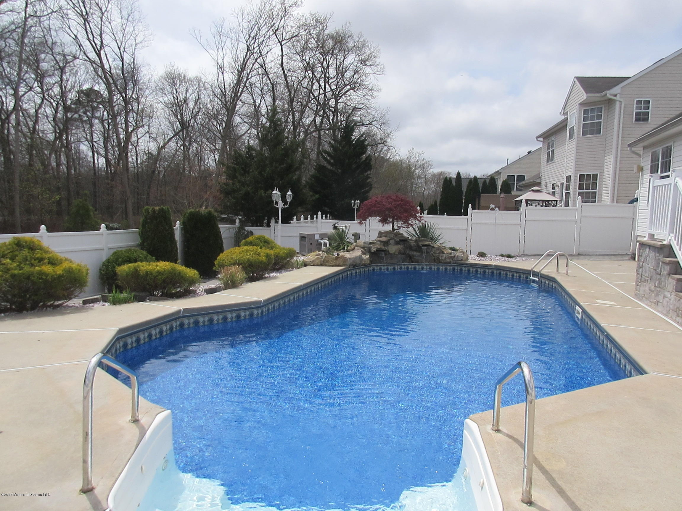 77 West Shenendoah Road Howell, NJ 07731 - Photo 33 of 35 IMG_1140