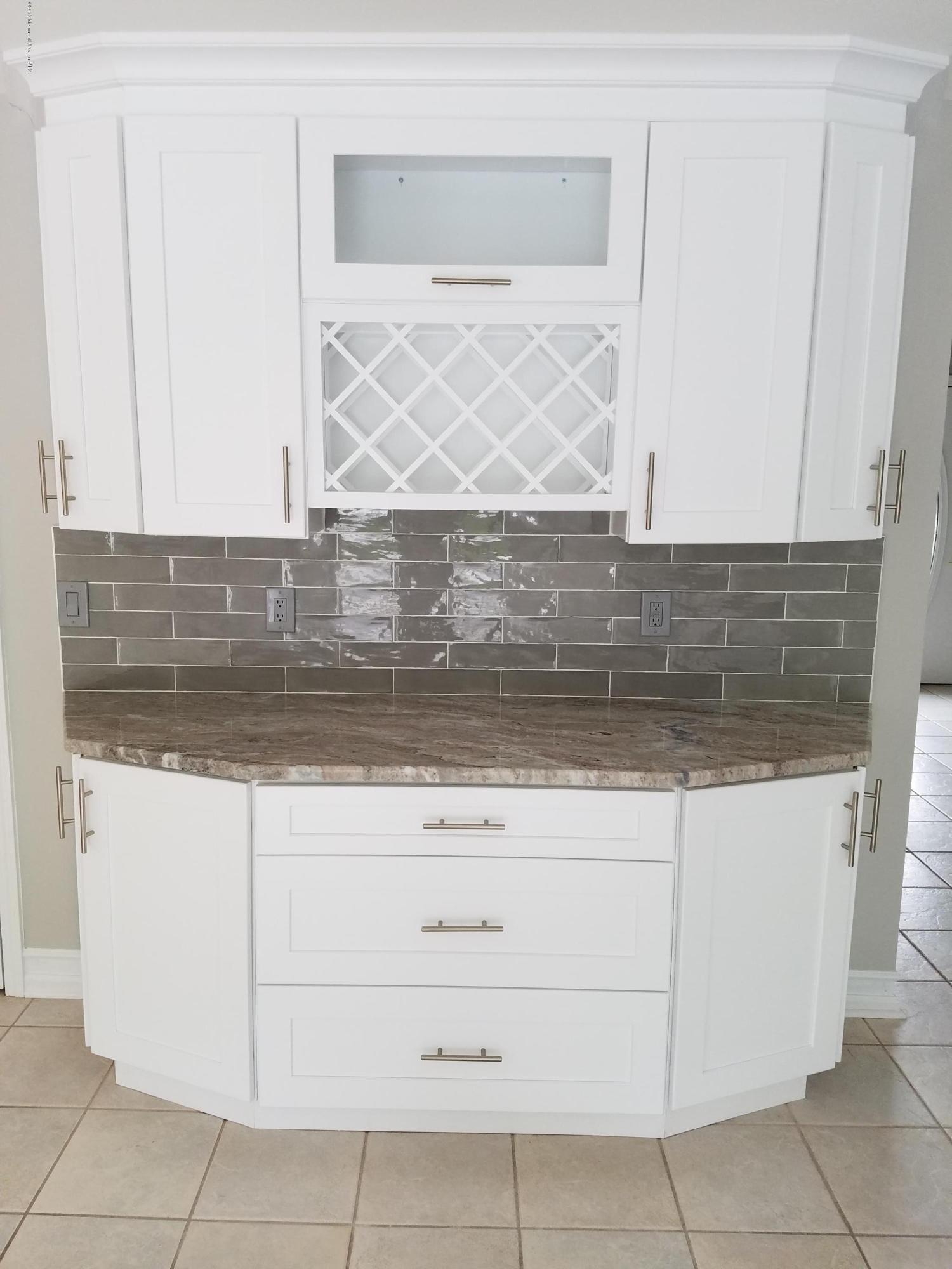 77 West Shenendoah Road Howell, NJ 07731 - Photo 6 of 35 20170523_152201