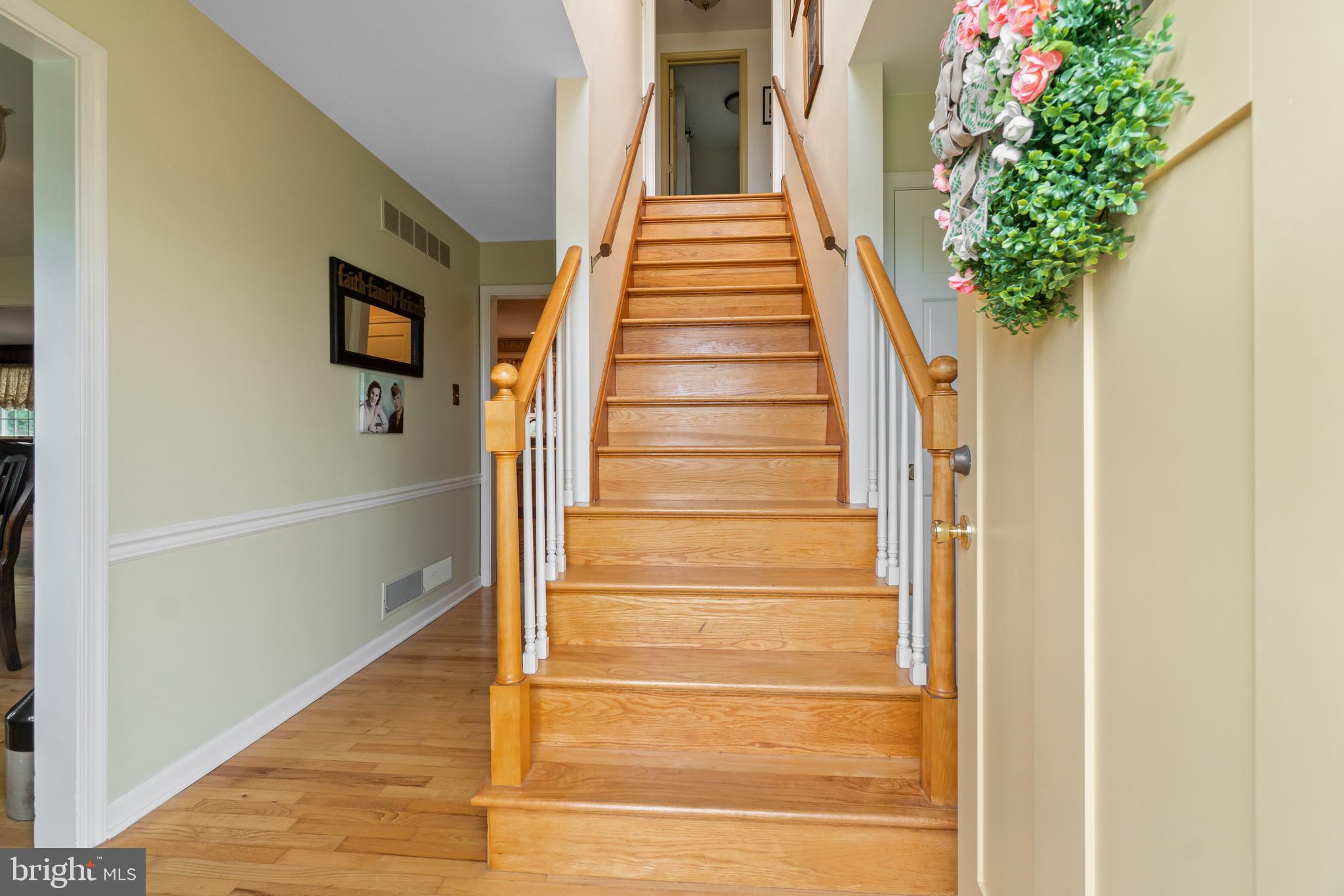 3911 Telegraph Road Elkton, MD 21921 - Photo 7 of 38 Front entrance with hardwood flooring