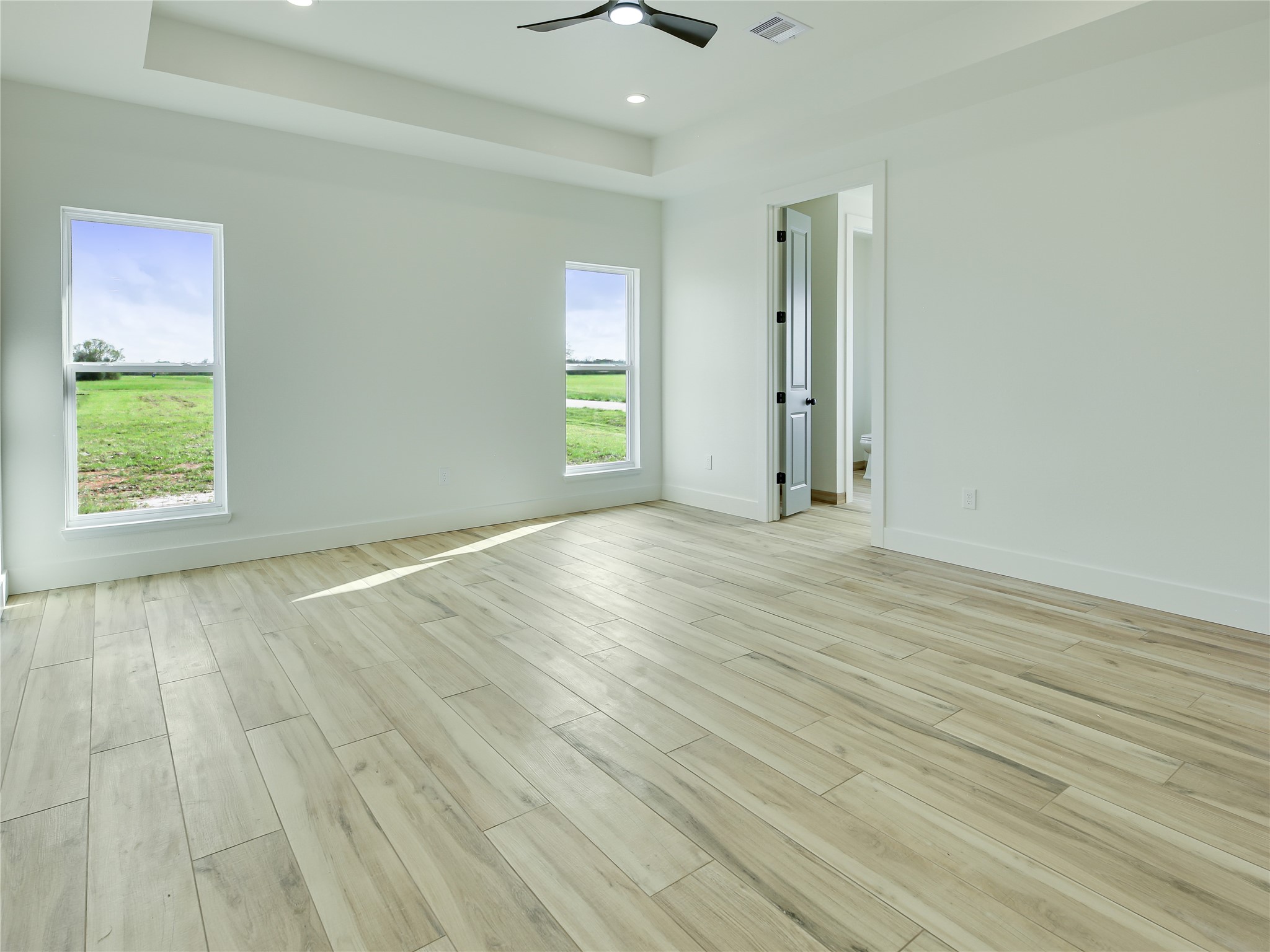 643 Chuckwagon Trail Angleton, TX 77515 - Photo 19 of 37