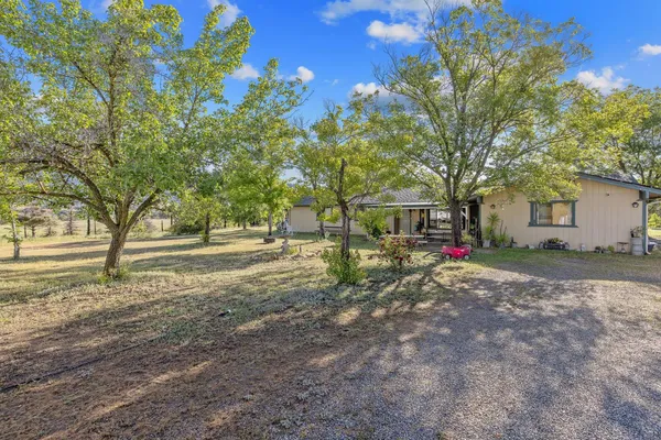 $449,000 | 29478 Fallen Oak Road, Tollhouse, CA 93667