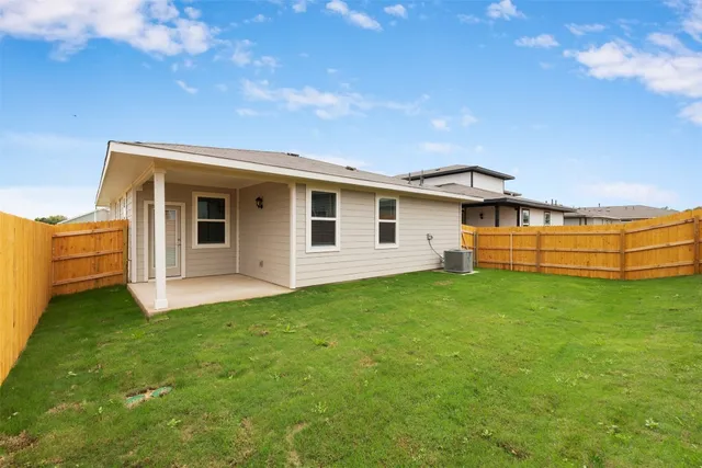 $1,895 | 220 Deserti Road, Leander, TX 78641