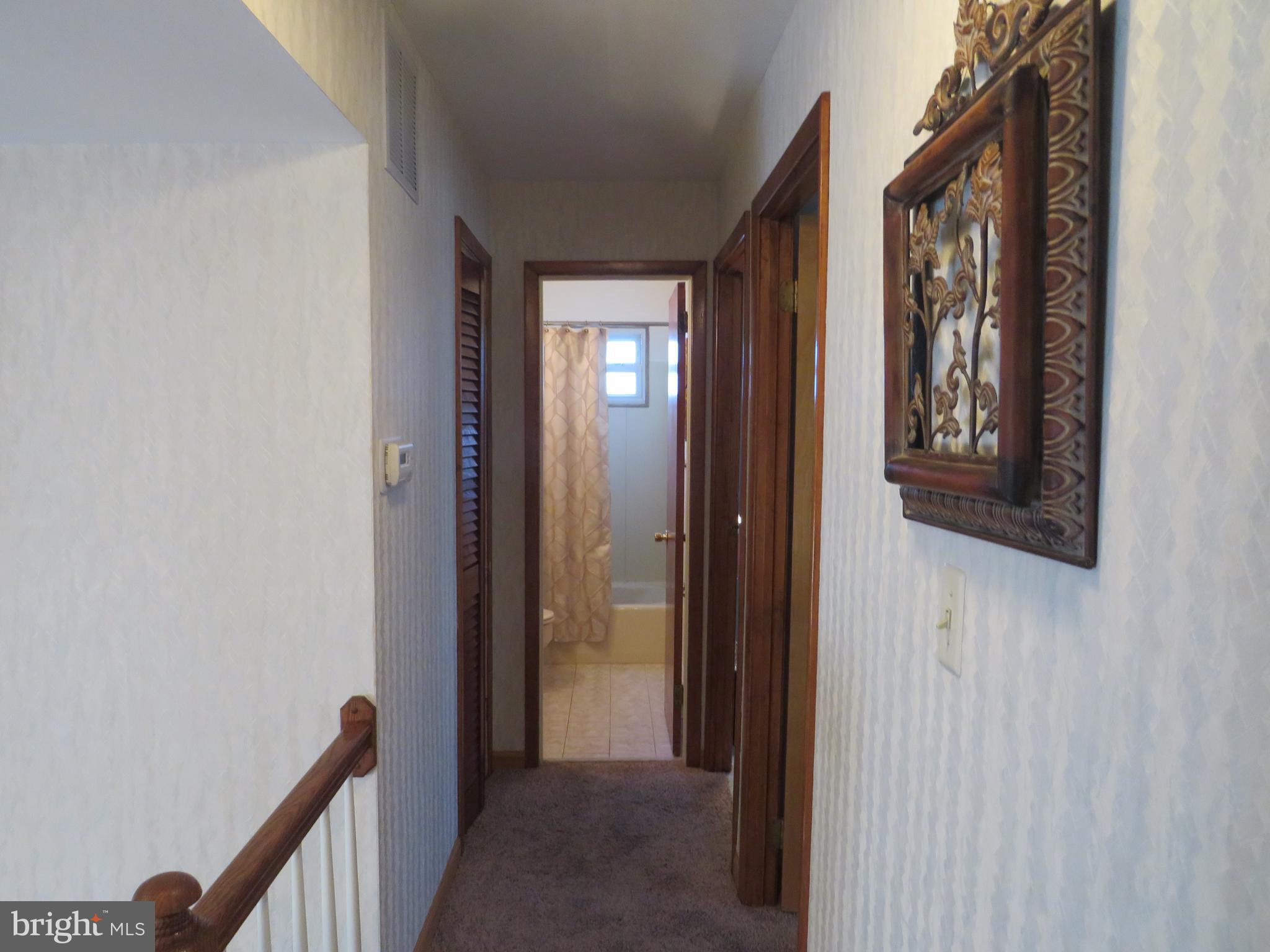 28 Hastings Road Hamilton, NJ 08620 - Photo 24 of 39