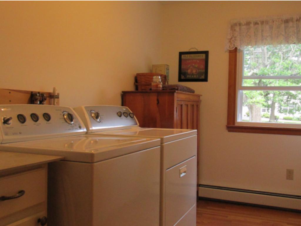 12 Grant Road Newmarket, NH 03857 - Photo 19 of 34 Gallery Image 19
