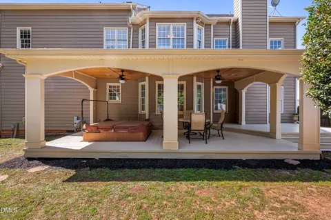 $799,000 | 805 Cricketfield Lane, Cary, NC 27518
