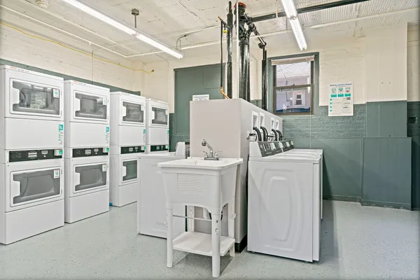 a view of kitchen with washer and dryer