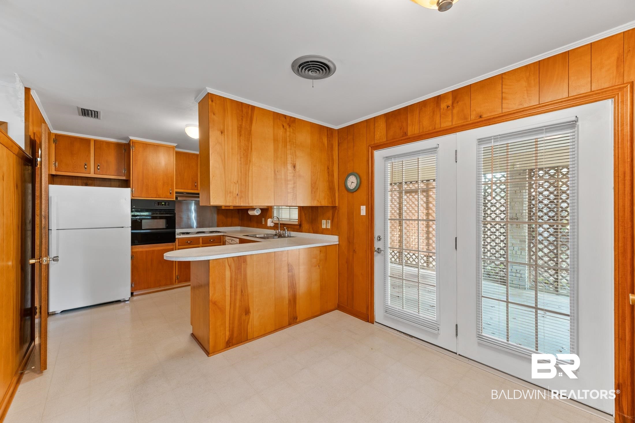 53 Margaret Avenue Mobile, AL 36611 - Photo 7 of 21 Dining Area