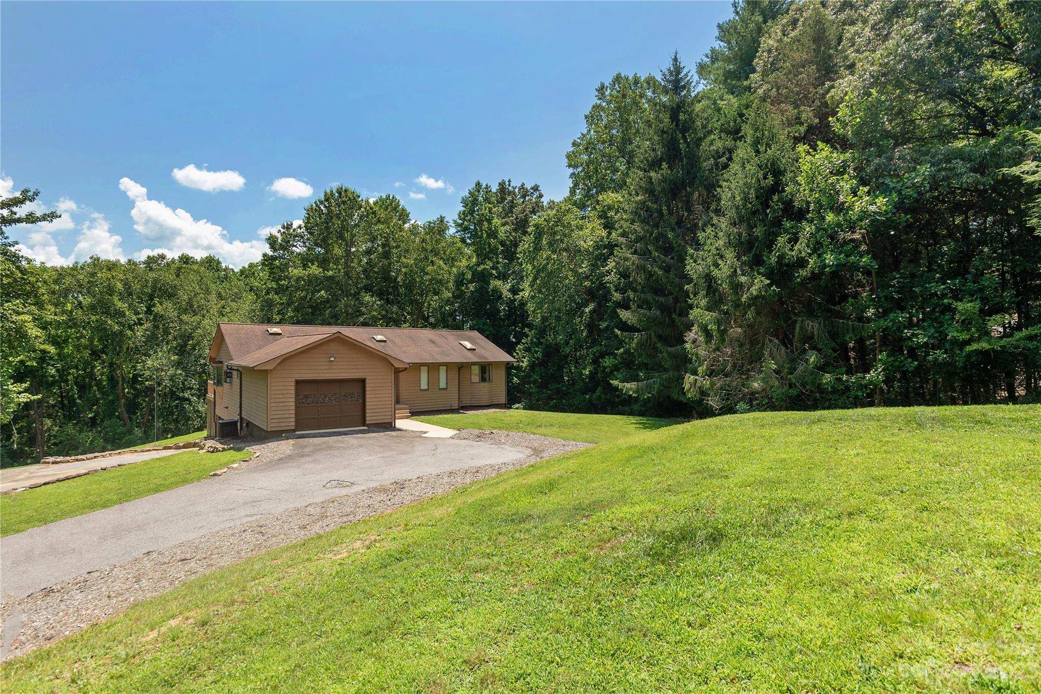 6140 Brevard Road Etowah, NC 28739 - Photo 26 of 29 Gallery Image 26