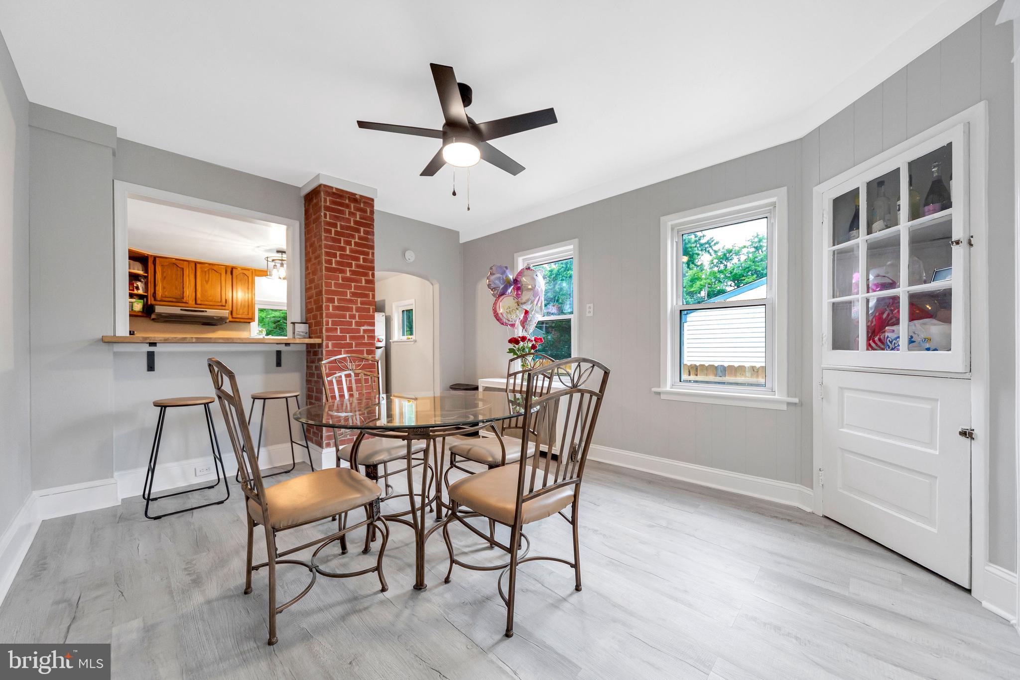 27 Elm Avenue Clementon, NJ 08021 - Photo 7 of 28