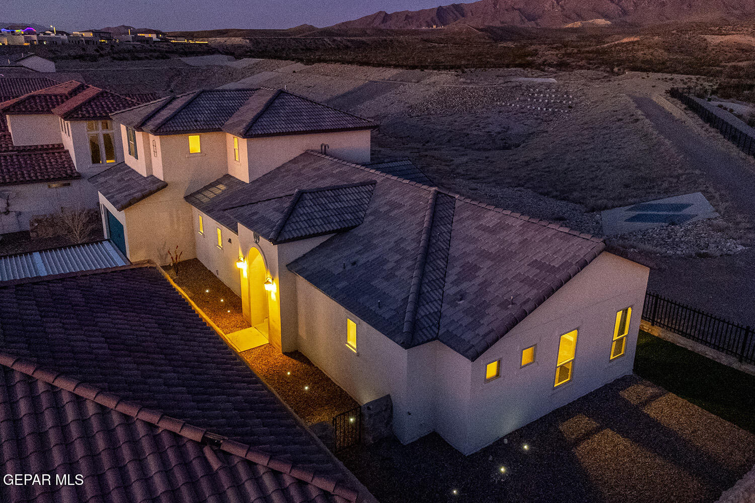 2300 Rory Way El Paso, TX 79911 - Photo 4 of 78 2300 Rory _ 095