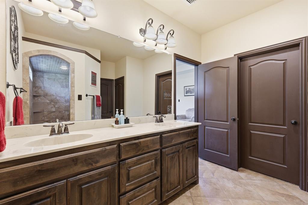 11480 Chisum Road Sanger, TX 76266 - Photo 20 of 40