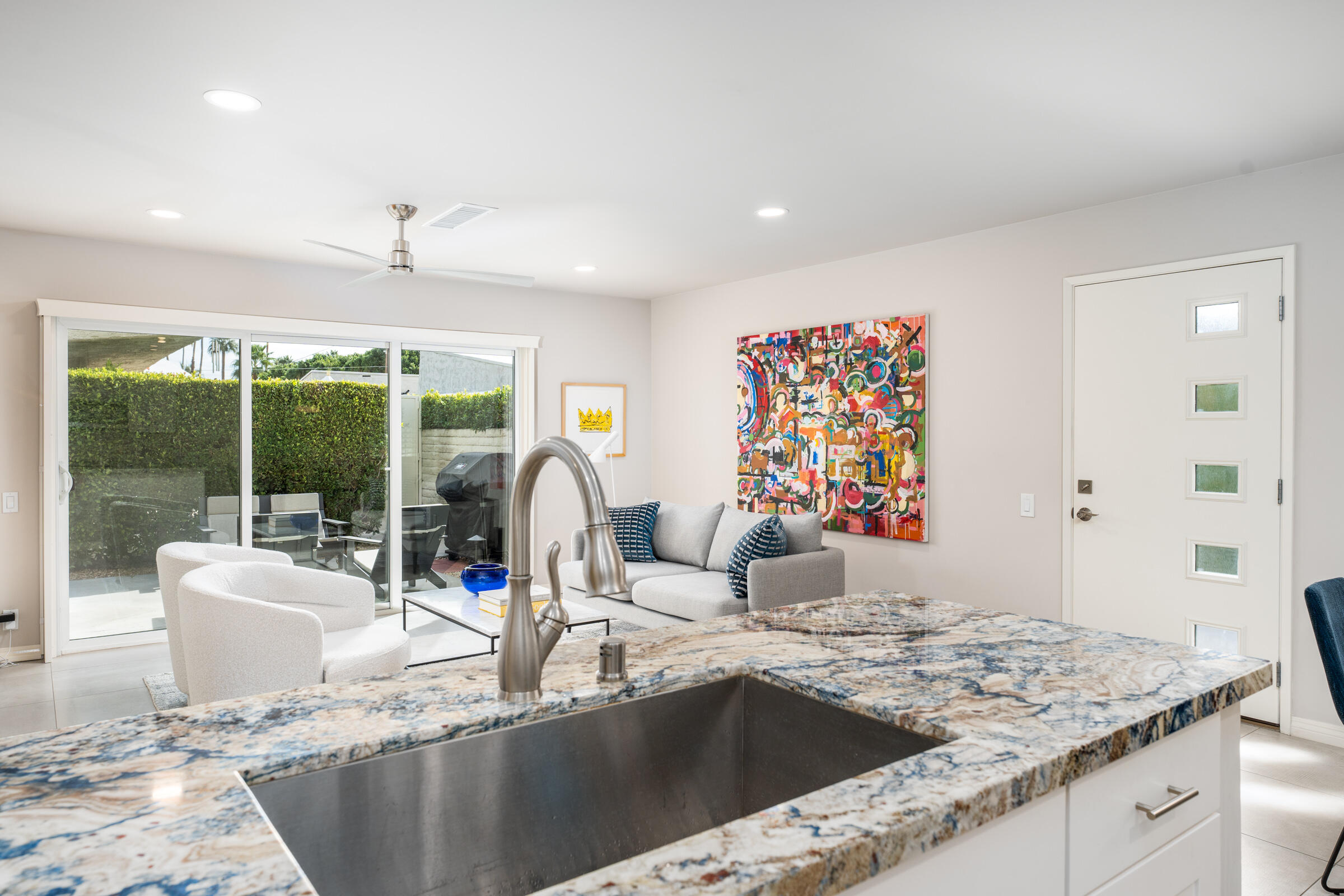 1111 East Ramon Road, Unit 34 Palm Springs, CA 92264 - Photo 6 of 31 Remodeled Kitchen