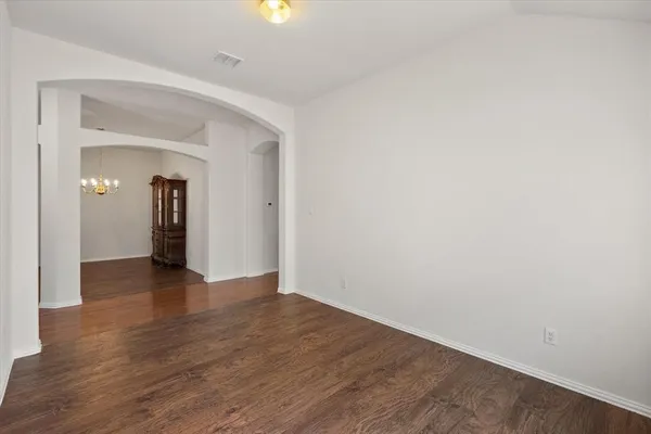 $2,600 | 6705 Terrace Glen Drive, Arlington, TX 76002