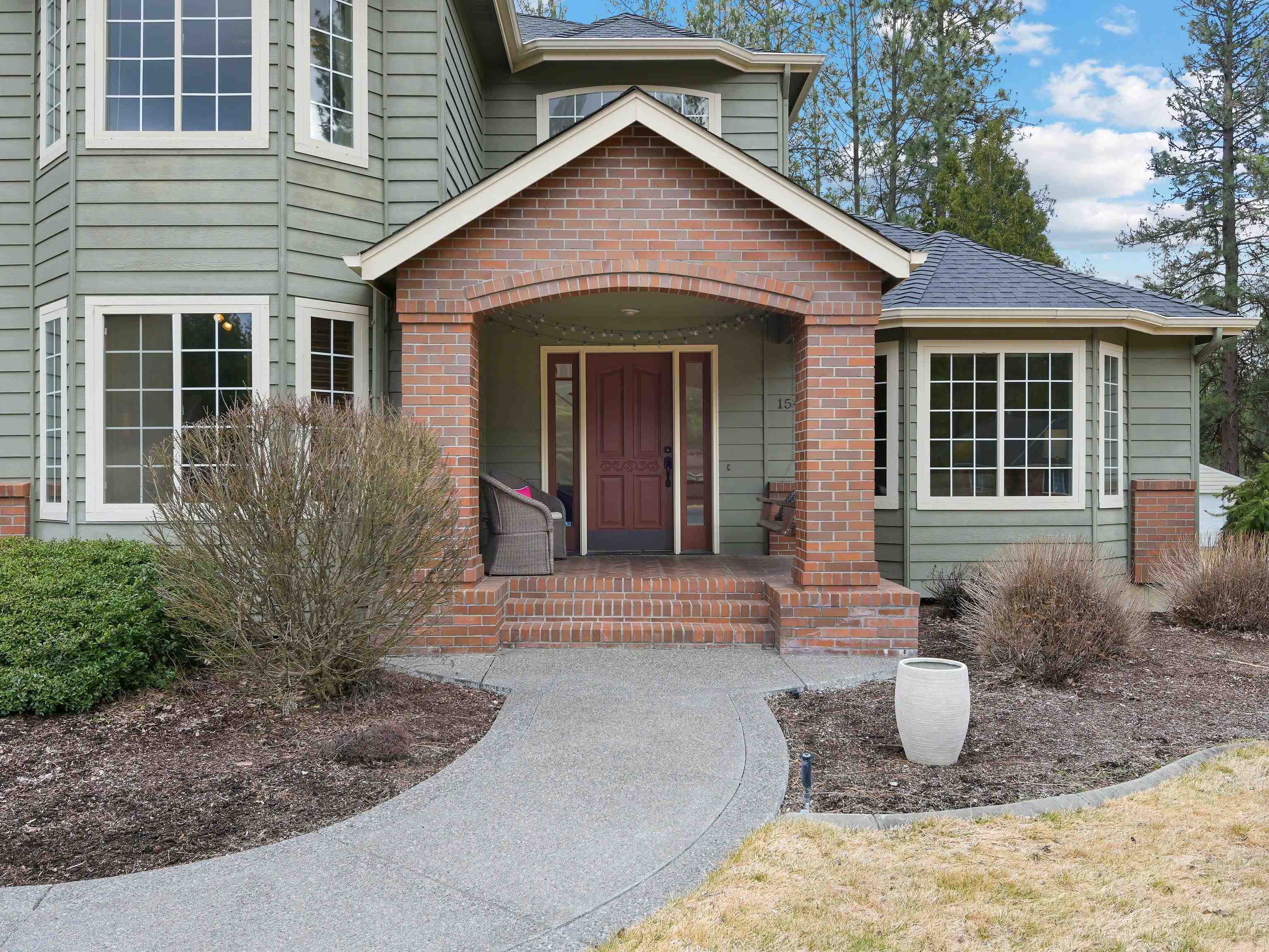 15424 North McKinnon Road Mead, WA 99021 - Photo 3 of 46