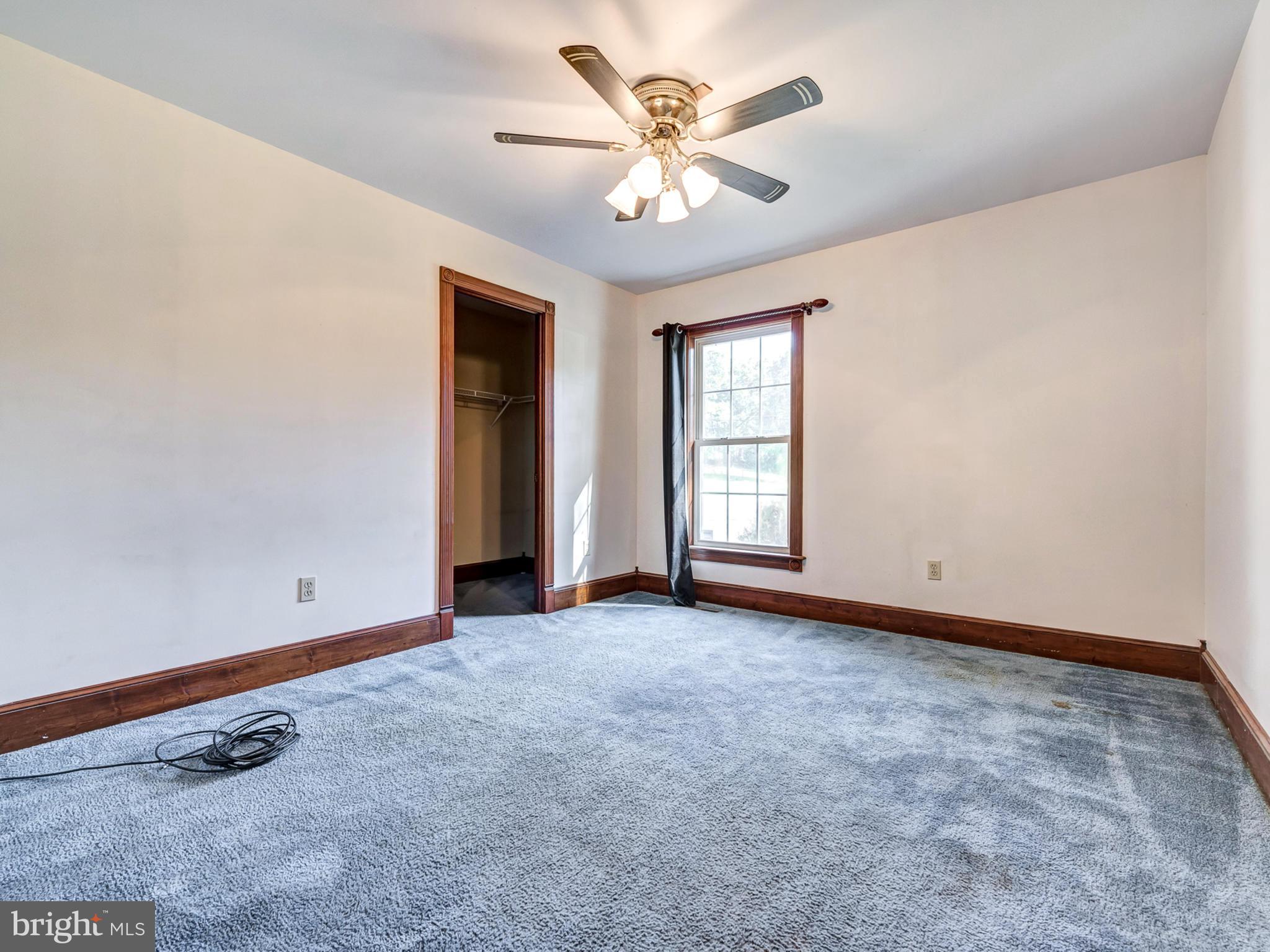 7128 Linganore Road Frederick, MD 21701 - Photo 15 of 30 Big Rooms
