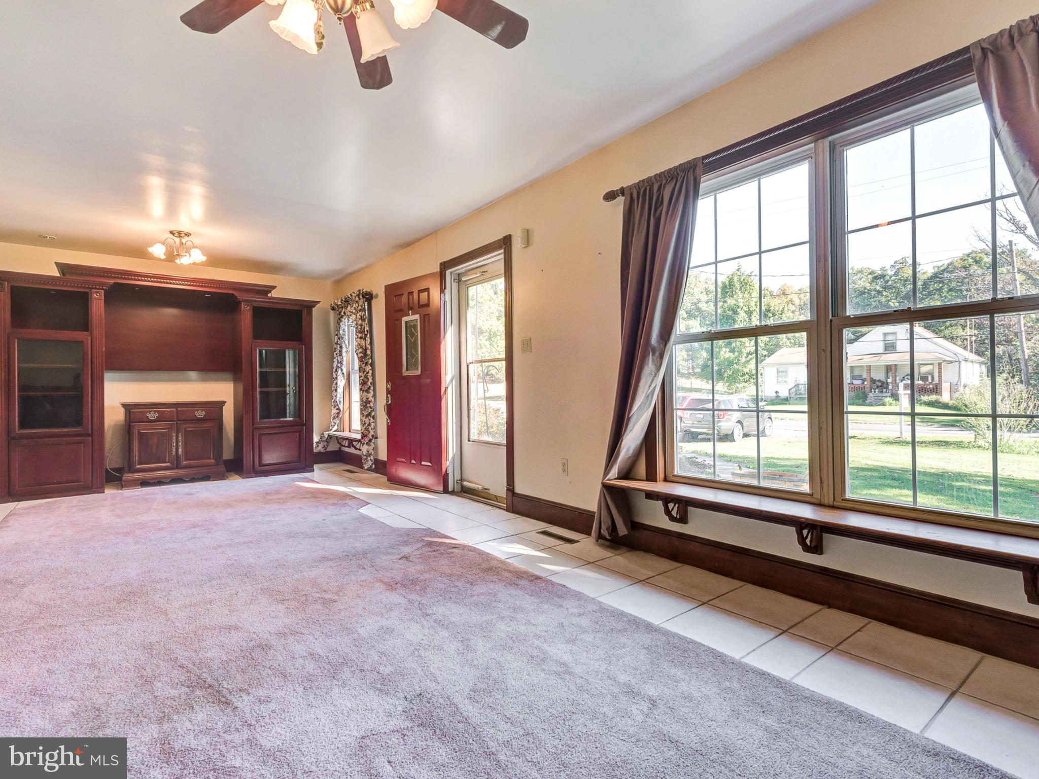 7128 Linganore Road Frederick, MD 21701 - Photo 6 of 30 A great place to relax after a long day!