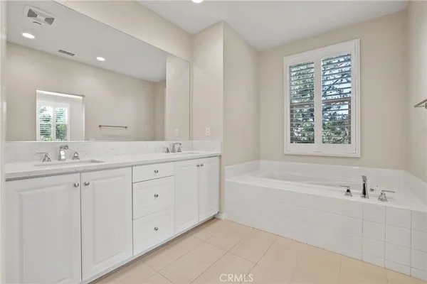 $1,880,000 | 83 Henson, Irvine, CA 92620