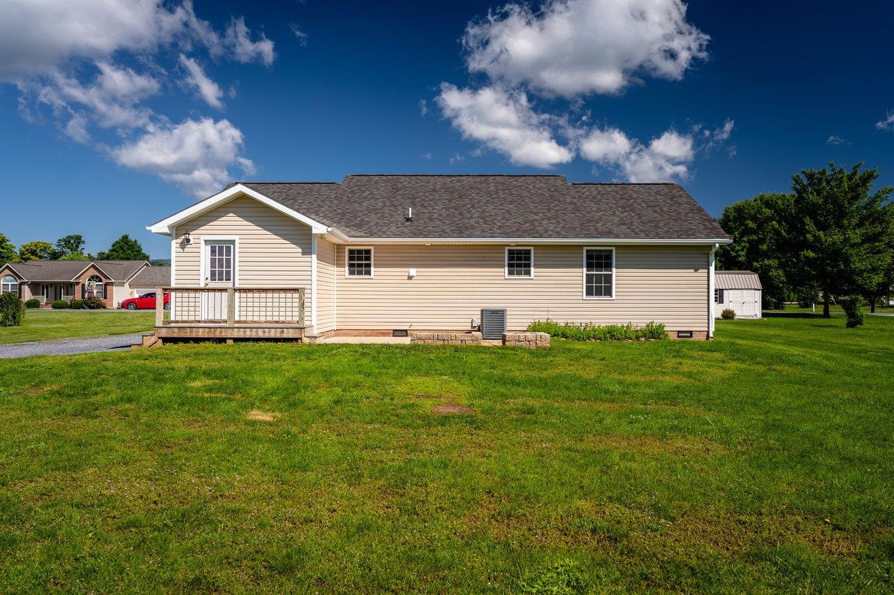 2145 Cloverleaf Lane Dayton, VA 22821 - Photo 34 of 39 Gallery Image 34