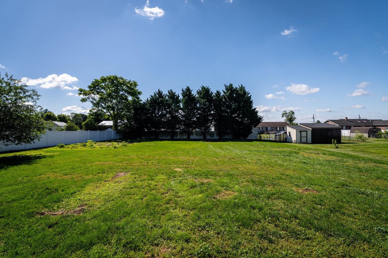2145 Cloverleaf Lane Dayton, VA 22821 - Photo 38 of 39 Gallery Image 38