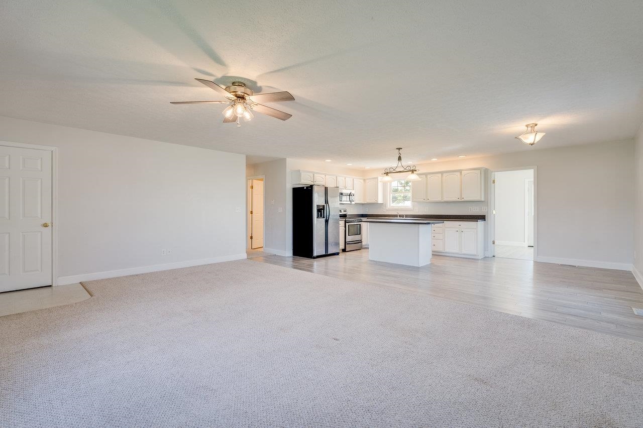 2145 Cloverleaf Lane Dayton, VA 22821 - Photo 4 of 39 Gallery Image 4