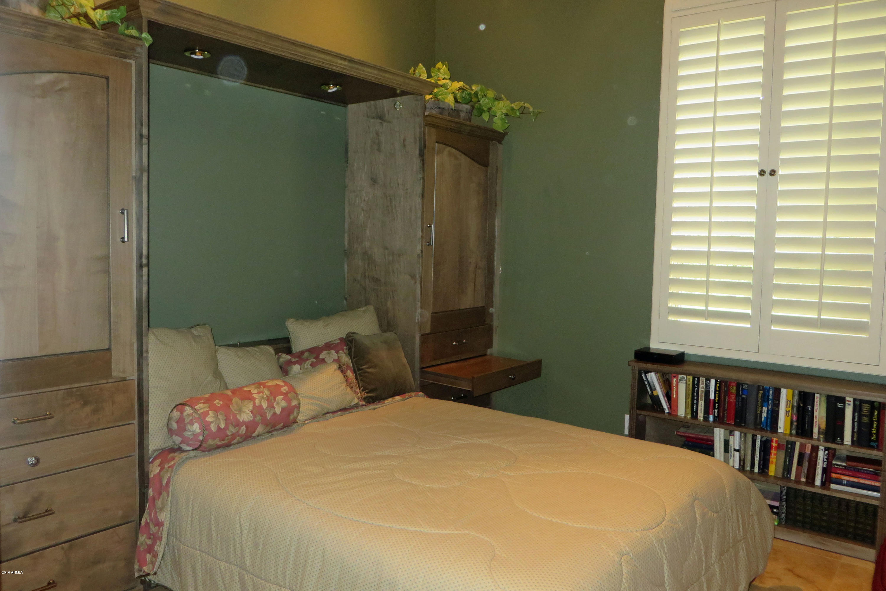 6801 North 1st Place Phoenix, AZ 85012 - Photo 22 of 32 Ely study_bedroom murphy bed down-2